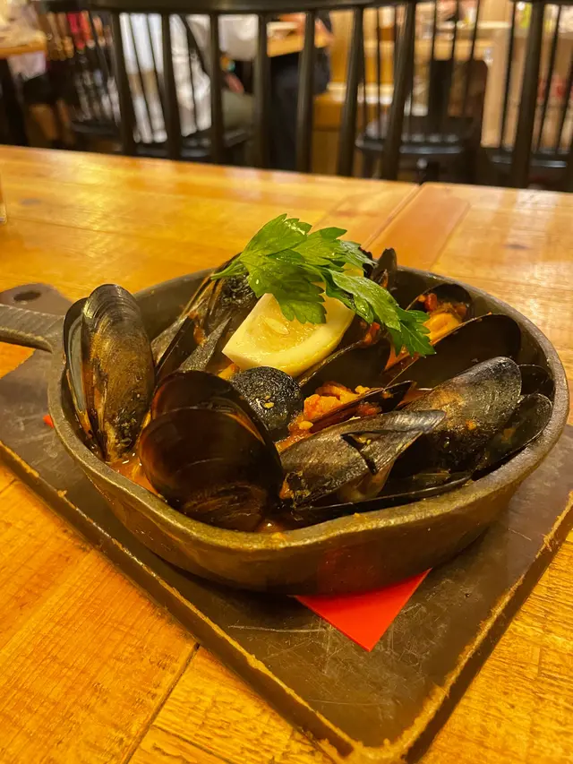 香辣蕃茄濃汁煮青口