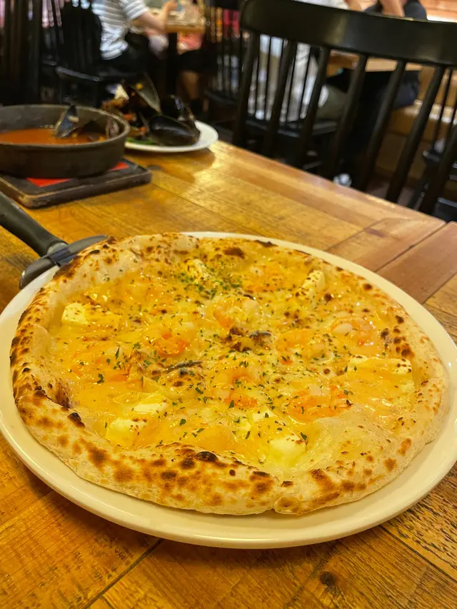 明太子忌廉芝士海老披薩