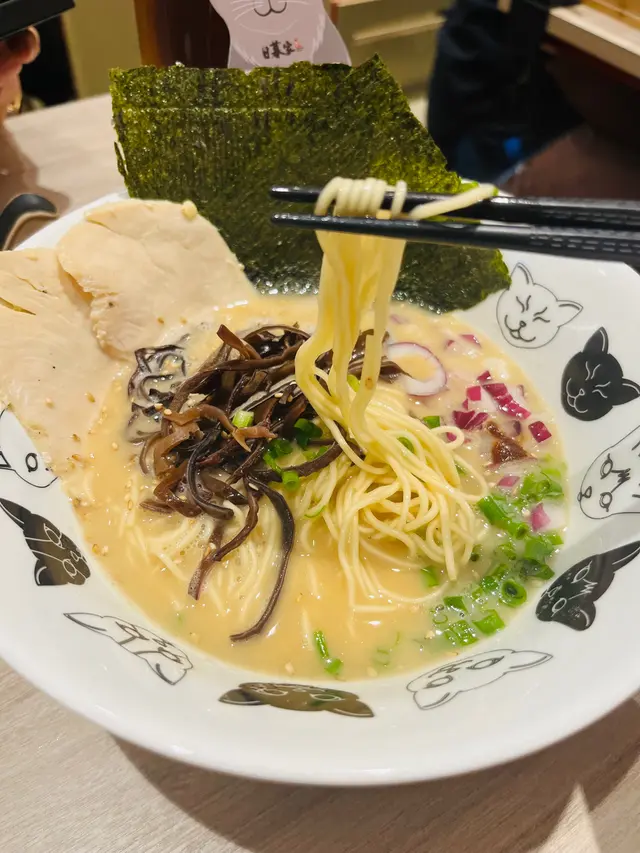 日和拉麵