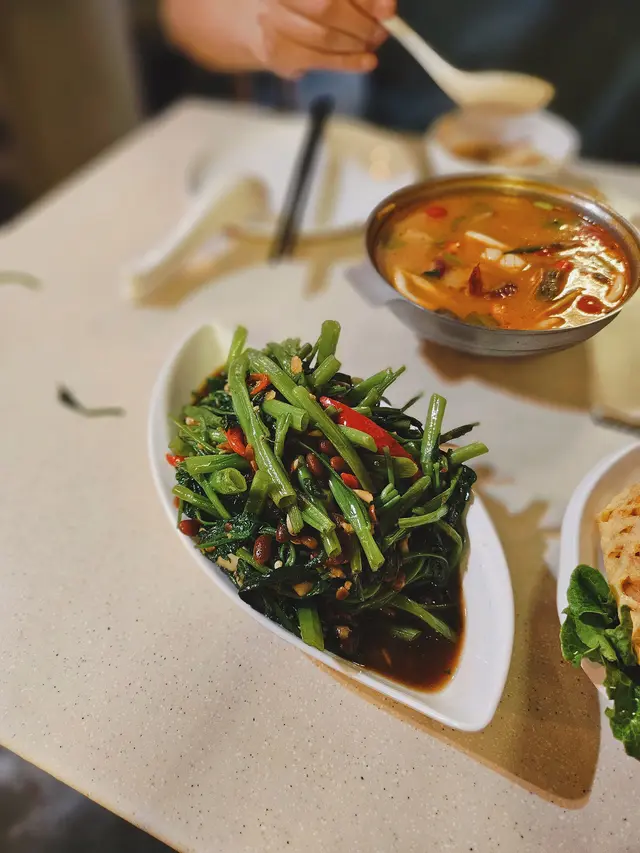 飛天通菜