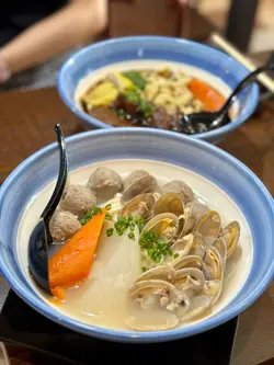元氣特濃蜆湯麵配極品牛丸