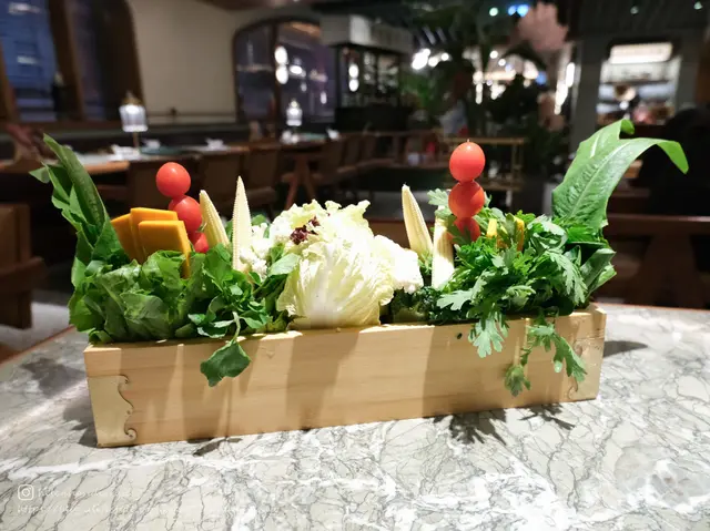 花花綠綠