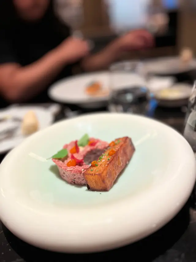 牛肉他他同千層薯仔 薯仔好食 仔仔正常發揮