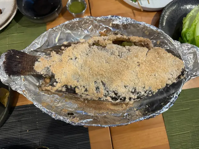 烏頭魚，夠入味，連一向對烏頭魚無大興趣嘅我，都喜歡呢道菜