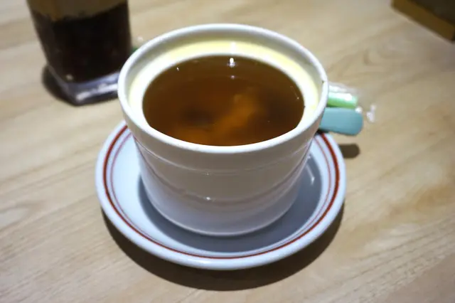 黨參赤肉雞肉燉湯