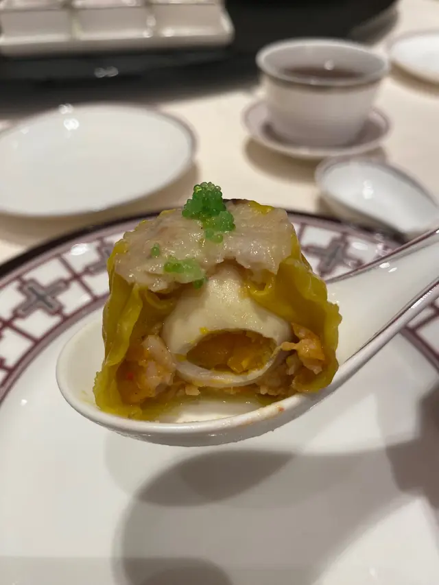 麻辣流心鵪鶉蛋燒賣