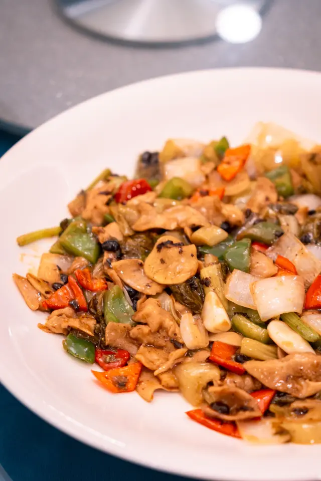 自醃味菜炒肚尖