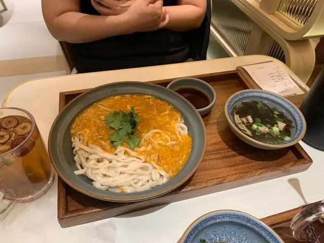 宜蘭蟹肉蟹黃拌麵
