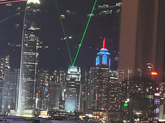 可看到詠香江表演