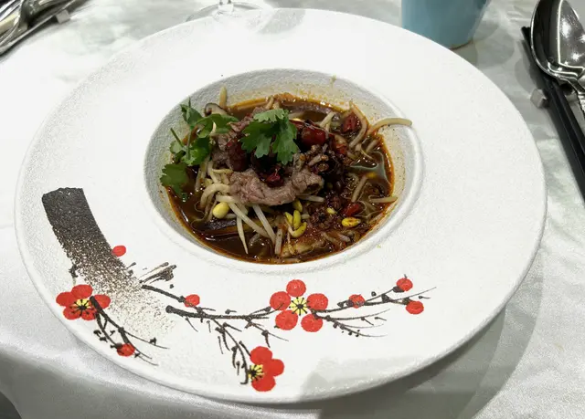 紅油水煮牛肉片