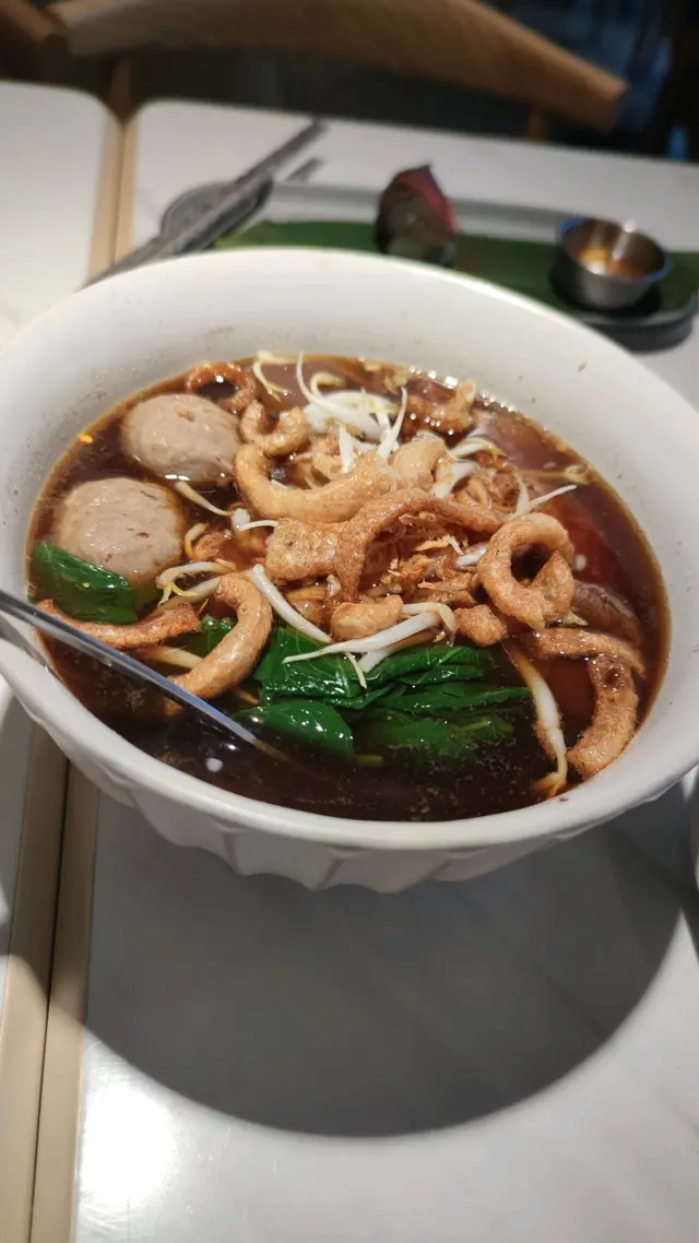 炭燒牛肉濃汁牛丸船河