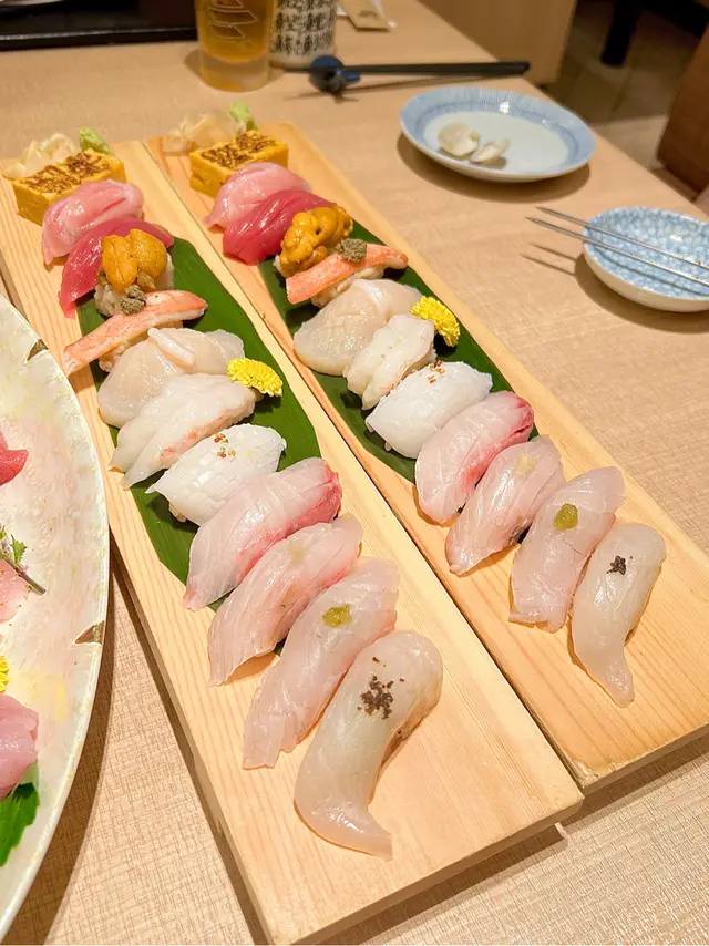 梅 壽司盛合（12件)