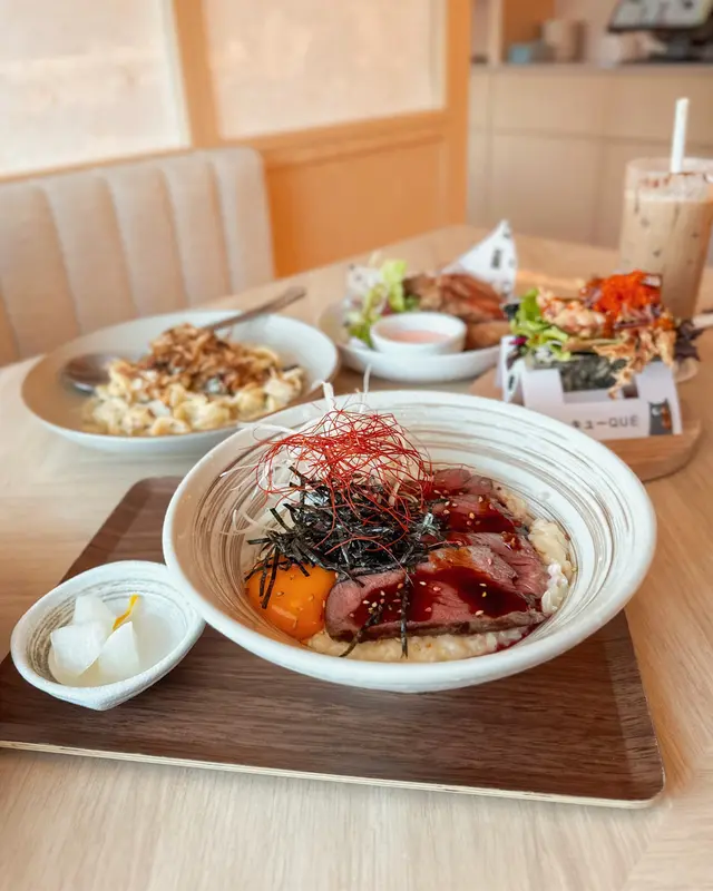 月見燒牛肉意大利飯丼