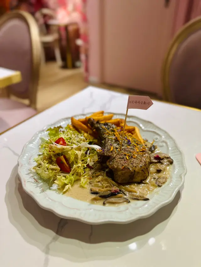 祖母秘製西班牙黑毛豬