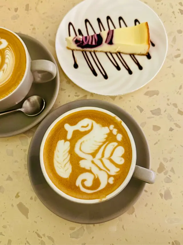 熱焦糖牛奶咖啡