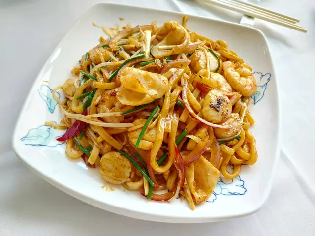 干炒海鮮烏冬