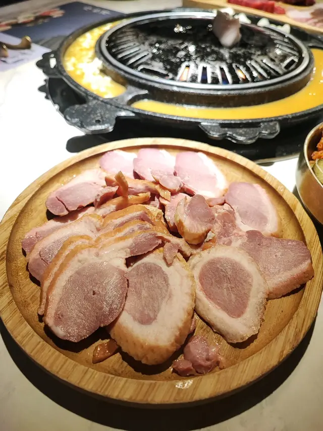 煙鴨胸