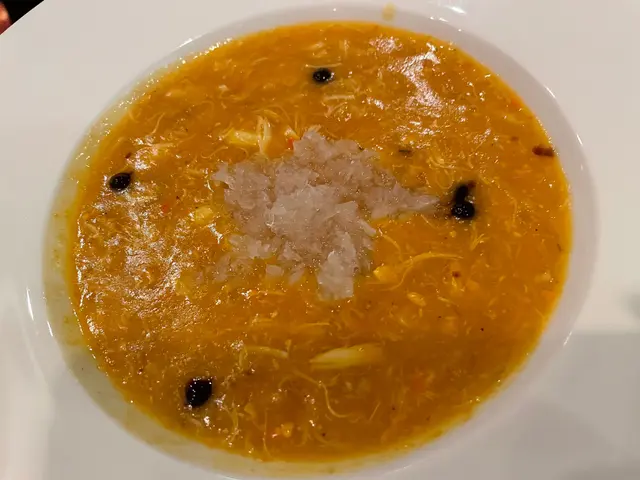 黑醋珍珠蟹粉蟹肉燕窩羹