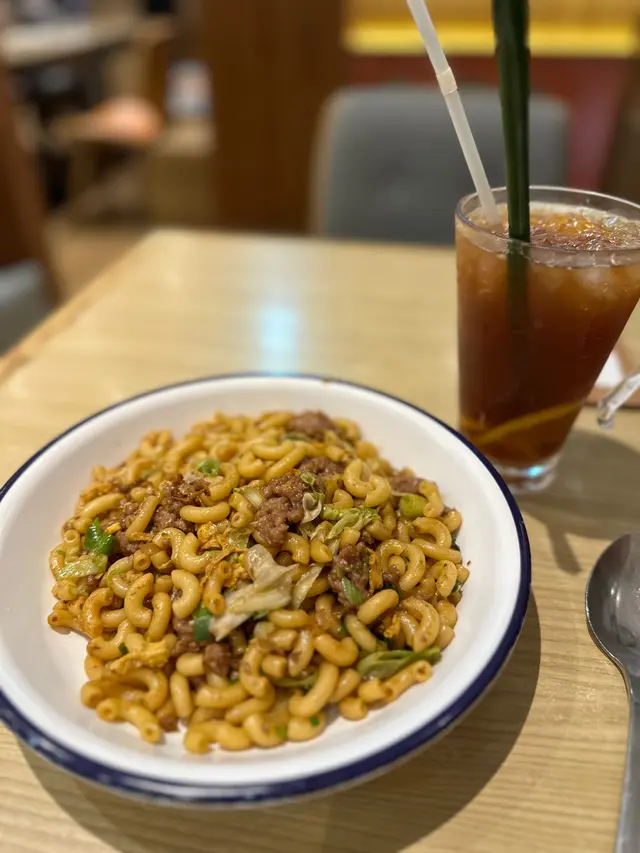 生炒牛肉通心粉