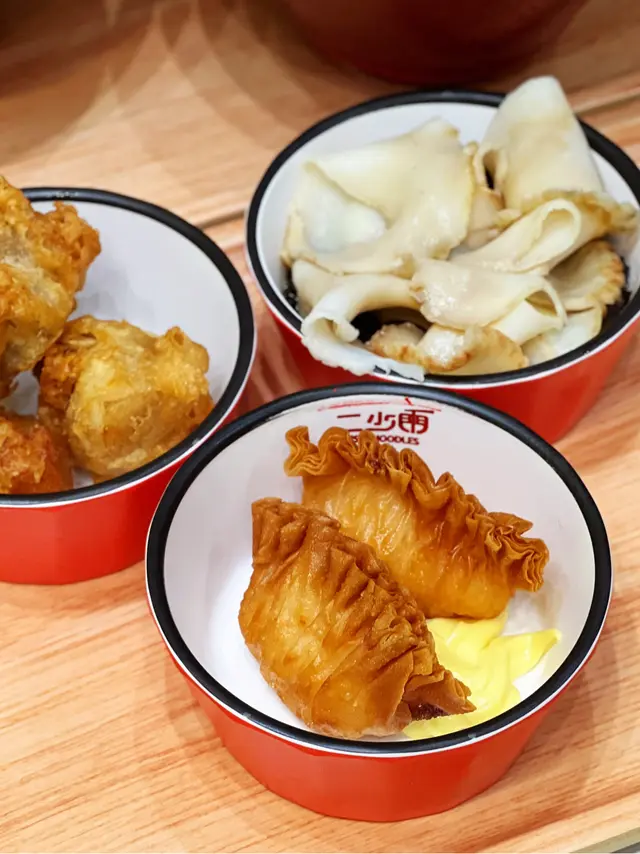 自家製炸蝦角