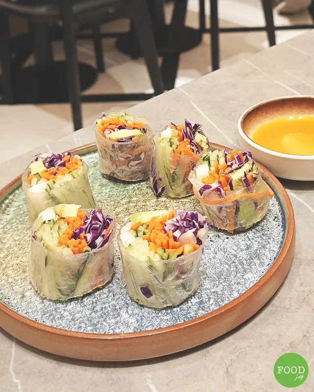 牛油果五色米紙卷