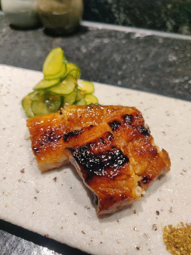 鰻魚好肥, 皮燒得夠脆, 炭味十分足!