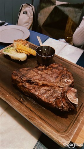 Porterhouse - Seafood &amp; Steak&#39;s photo in Central 