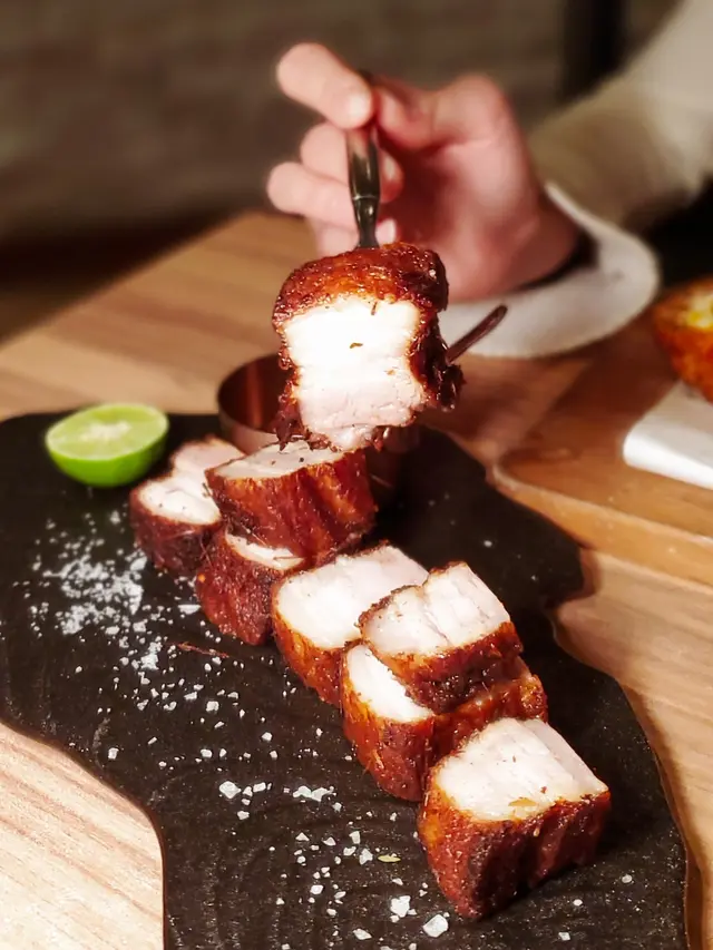 Crispy Deep Fried Spanish Chestnut-fed Pork Belly · Thai Yum Sauce