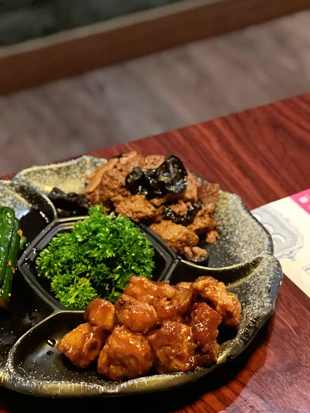 三小拼(青瓜，烤夫，小排骨)