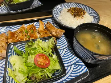 照燒雞扒定食