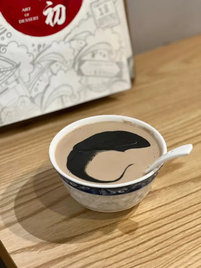 合桃露拼芝麻糊