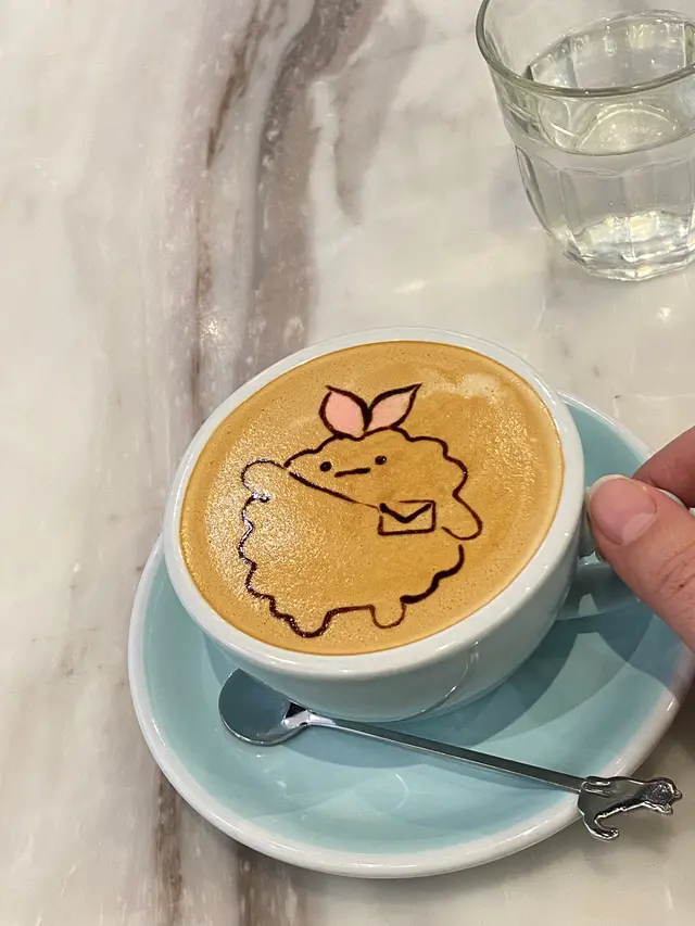 Flat  White  (下午茶。餐飲）+HK$20