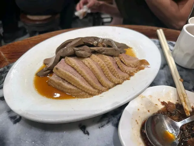 滷水鵝片拼鵝肝