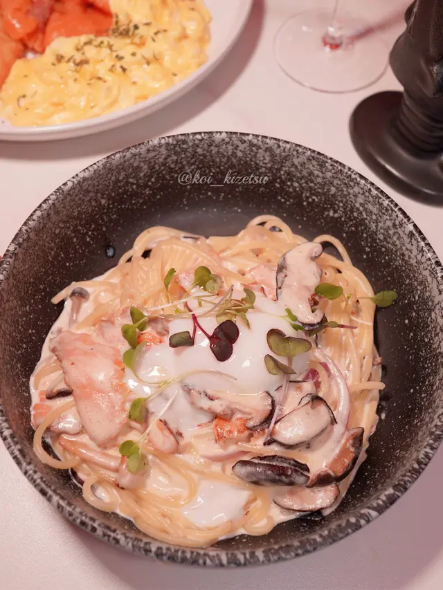 Creamy的忌廉汁,配溫泉蛋,意粉口感彈牙不太軟身。