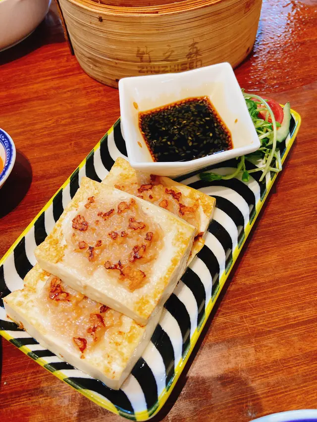 煎釀加咸街豆腐