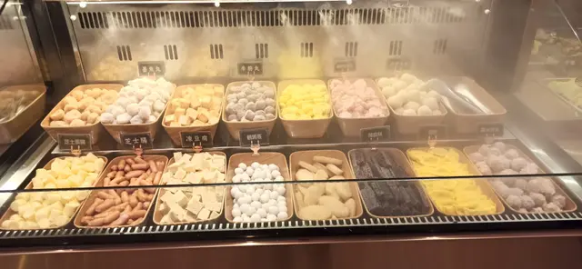 自助火鍋食物區
