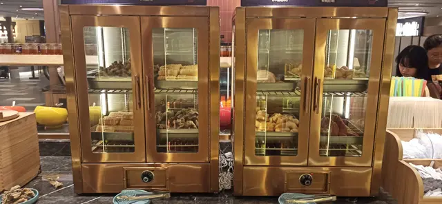 自助熟食炸物區