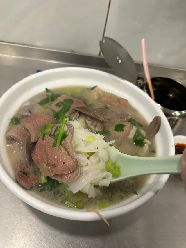 $47 大碗豬雜河， 值得推介😋