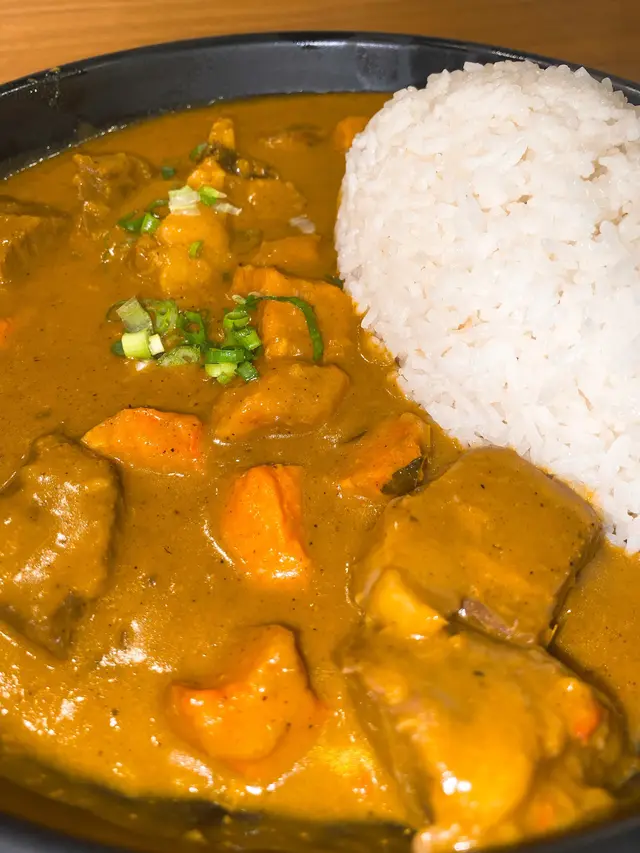 咖喱牛腩飯