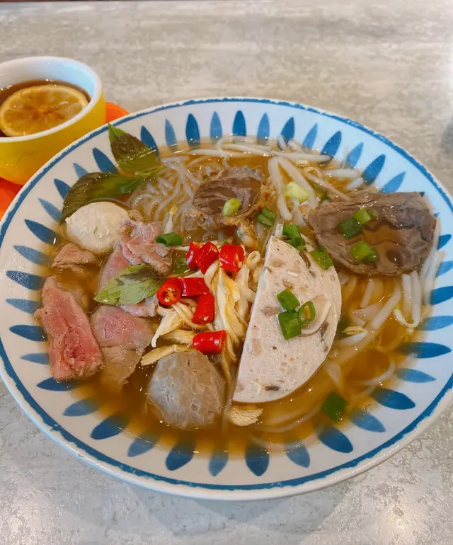 越式火車頭河粉