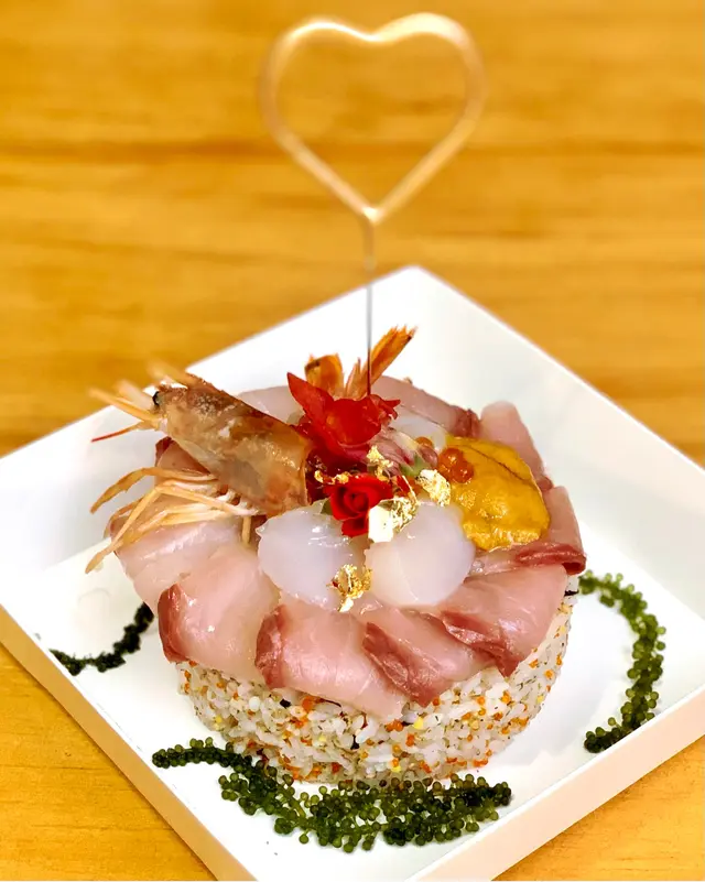 油甘魚刺身蛋糕 (4寸)