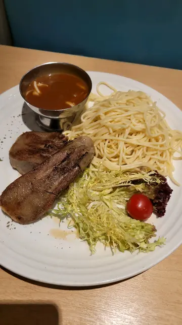 招牌厚切鹽燒牛脷