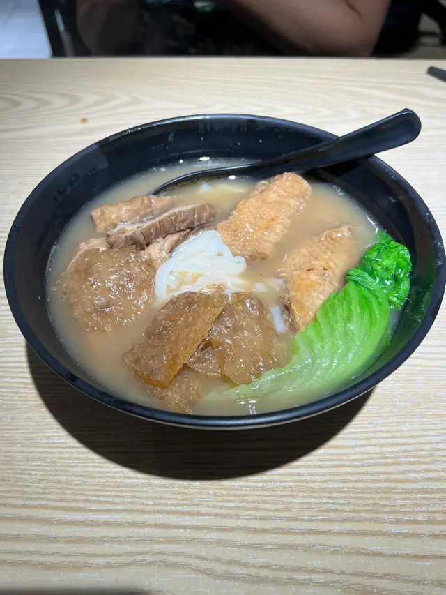 三餸車仔麵