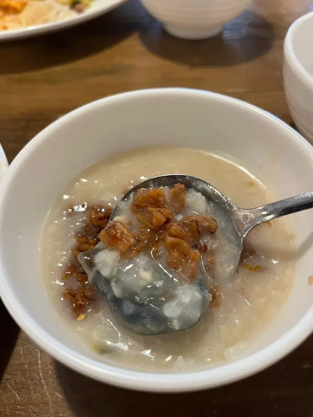 皮蛋瘦肉粥