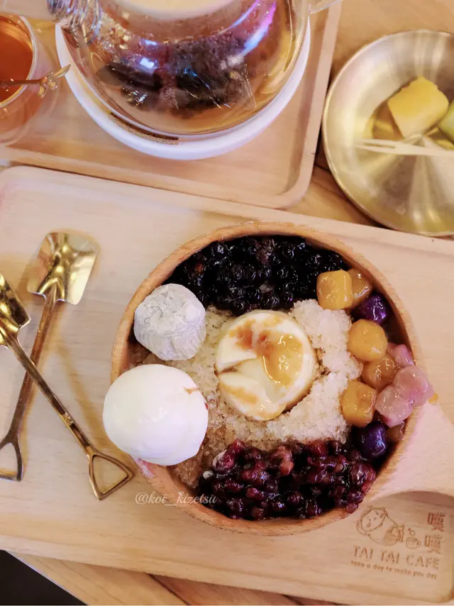 手工QQ芋圓，3.6牛乳黑糖沙冰，香草雪糕，珍珠，黑糖紅豆麻糬，牛奶布丁，紅豆