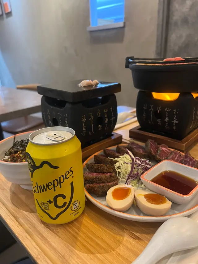 御燒極上級黑松露吉列牛+紫菜味素飯+流心蛋+汽水