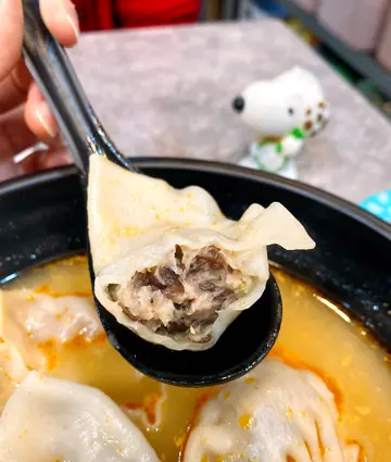 椰菜木耳鮮肉餃