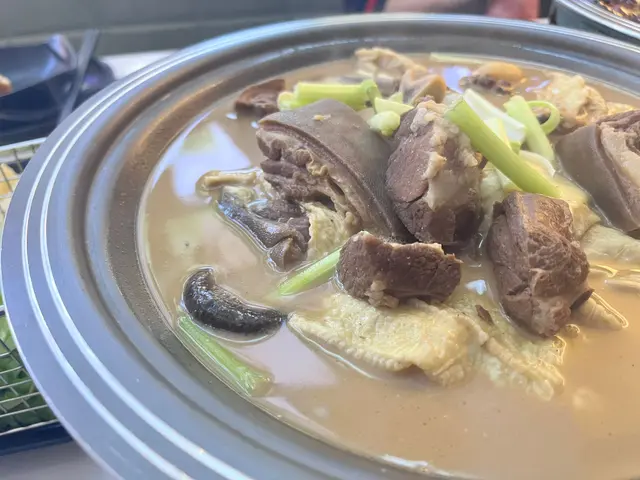 足料, 仲包即炸響鈴同唐生菜