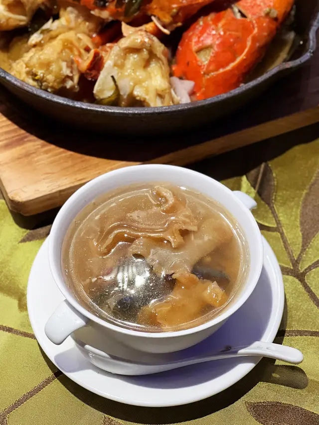 花旗參竹絲雞海螺燉花膠