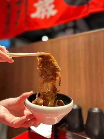 大判烧黑毛和牛肩胛肉